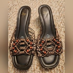 Life Stride Sandals